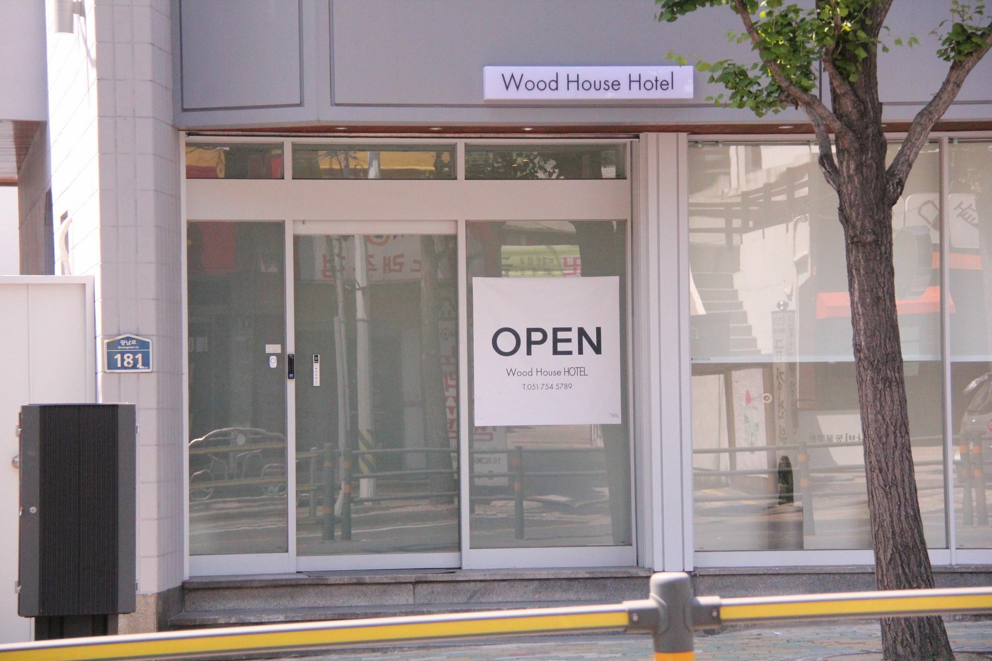 Wood House Hotel Busan Eksteriør billede